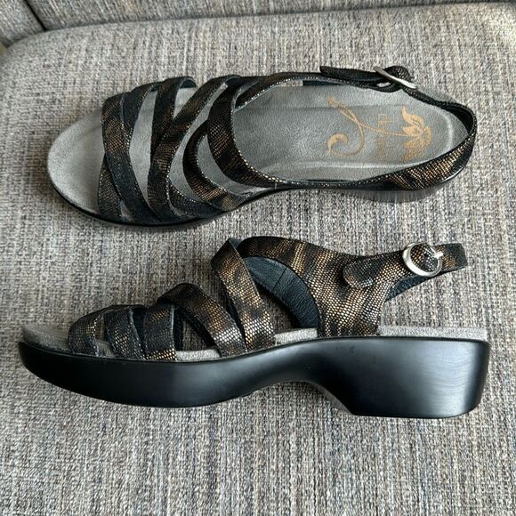 Dansko Dani Coffee Swirl Black/Bronze Subtle Shimmer Open Toe Sandal Size 37 - Picture 1 of 12